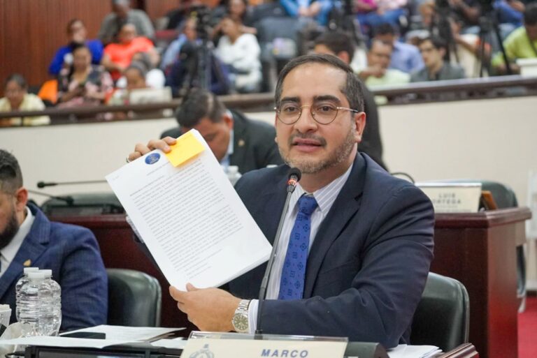 Diputado Midence presenta paquete de propuestas enfocado en generación de empleo